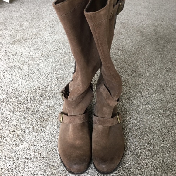 Ugg tall leather boots with zipper size 8.5 - Picture 8 of 8